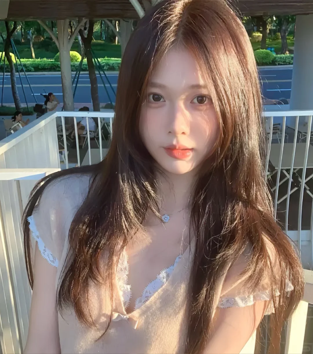 会发光的眼睛真的yyds！好看气氛感女生头像