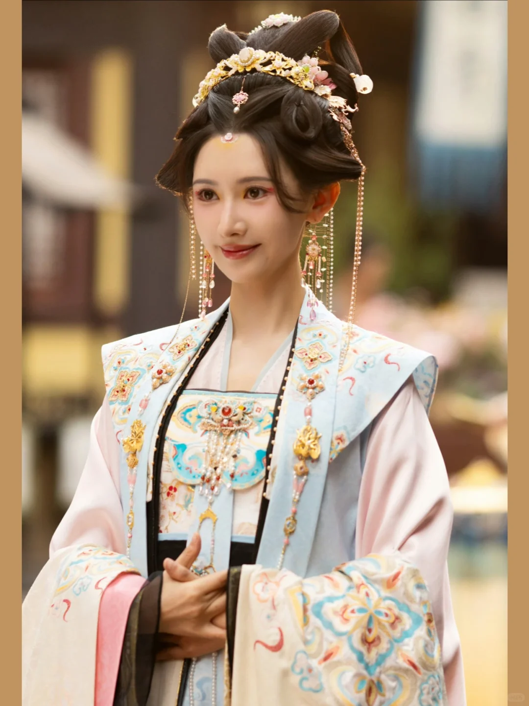 一些好看的华丽宫廷装🌸