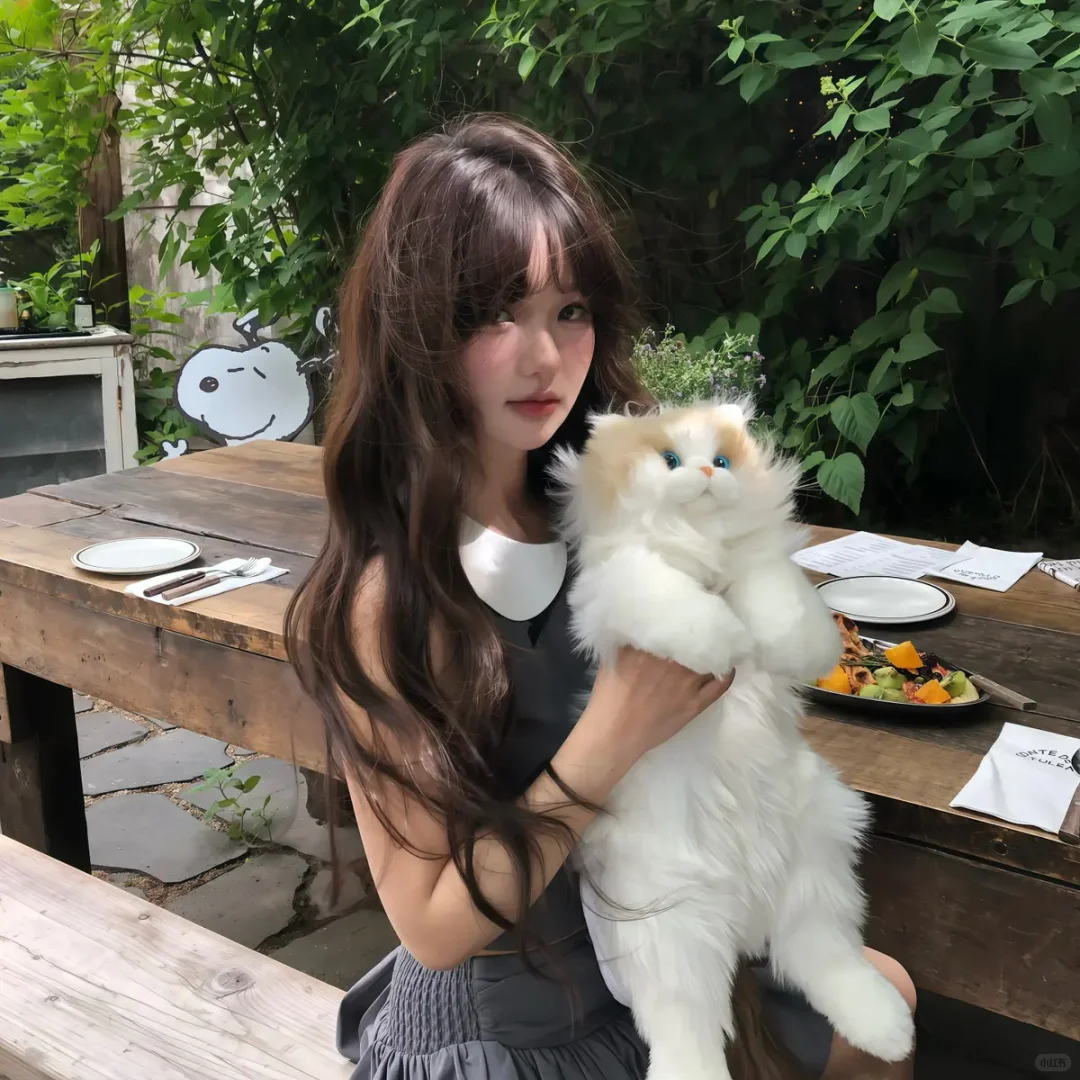 𝐒𝐡𝐚𝐫𝐞ｌ明媚清新女生头像
