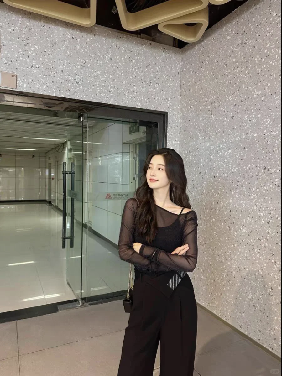 【限定发售】你的时尚利器，性感透视网纱T