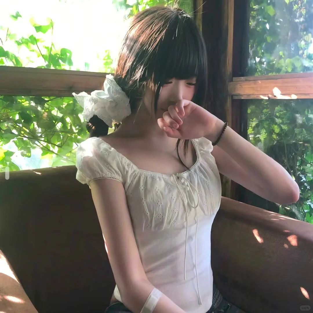 𝑾𝒆𝑪𝒉𝒂𝒕｜夏日感女头