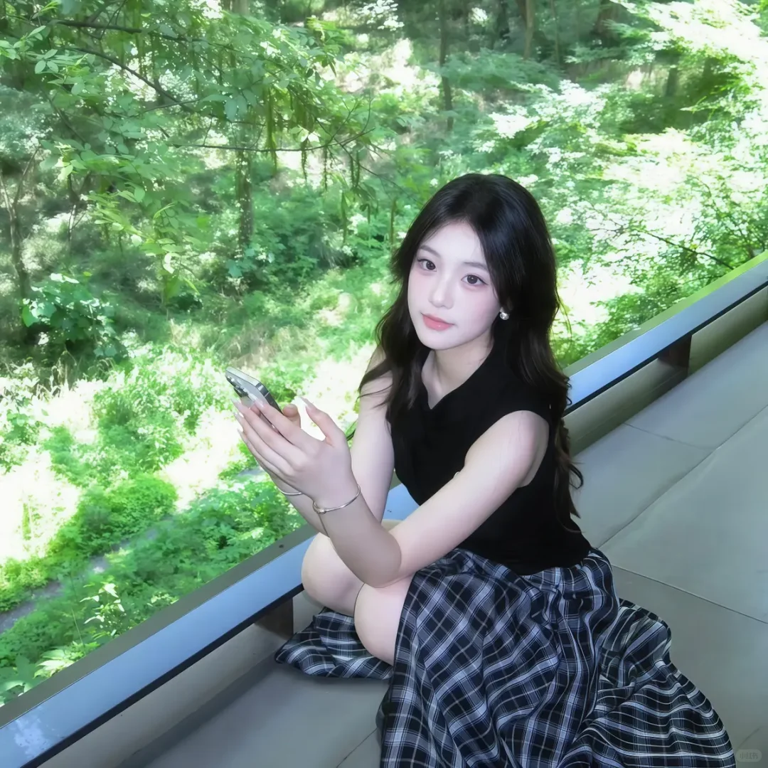 𝐒𝐡𝐚𝐫𝐞ｌ明媚清新女生头像