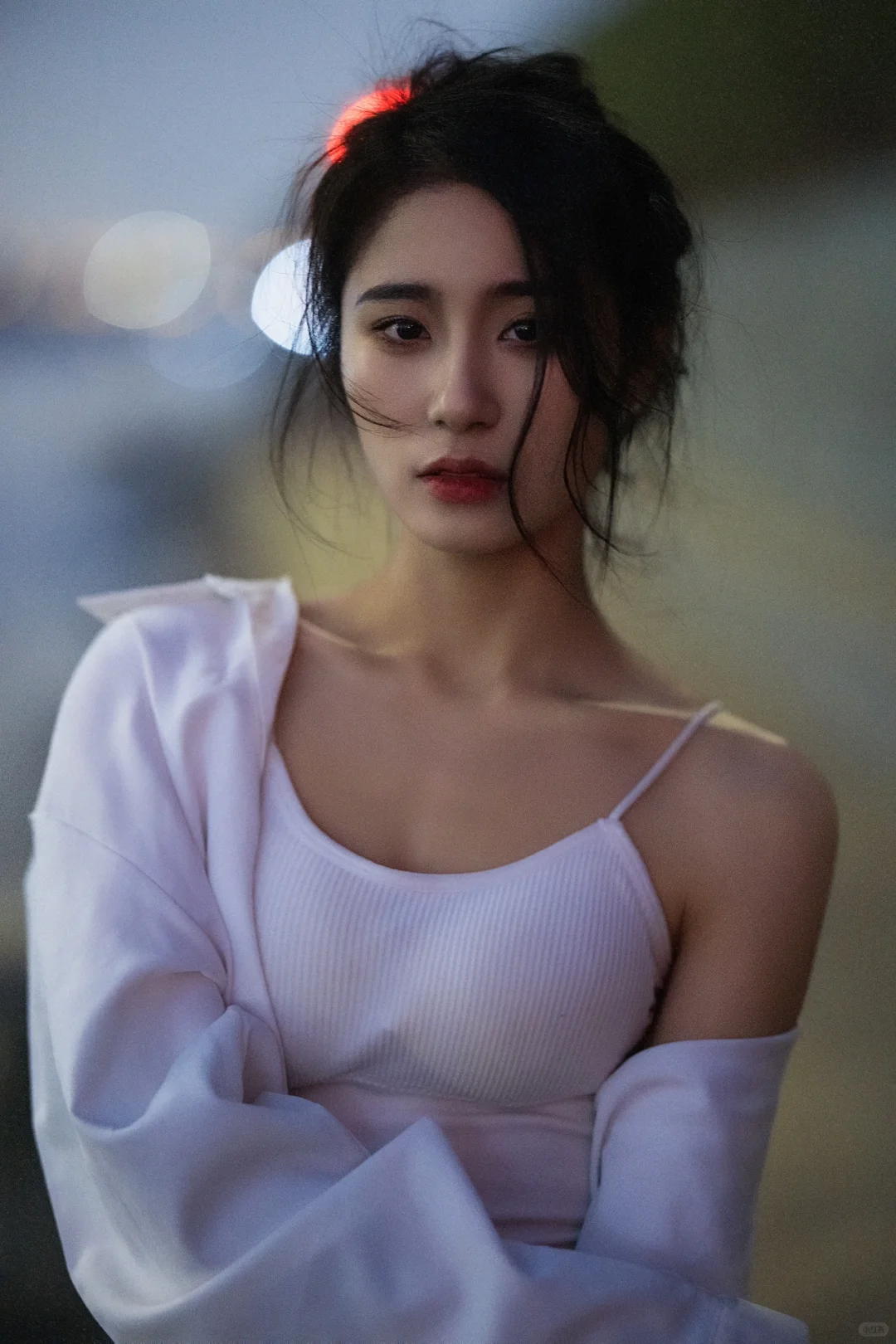 情绪片｜“傍晚去江边走走吧”