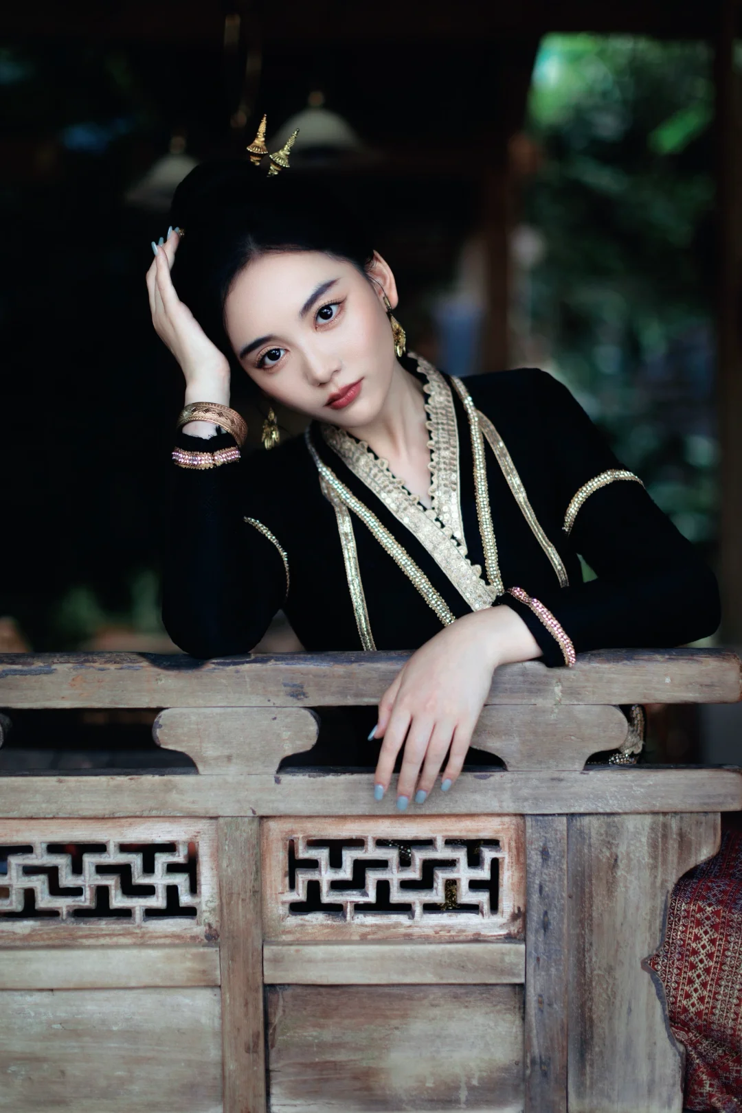是寨上的女主人😉不是千篇一律网感风！