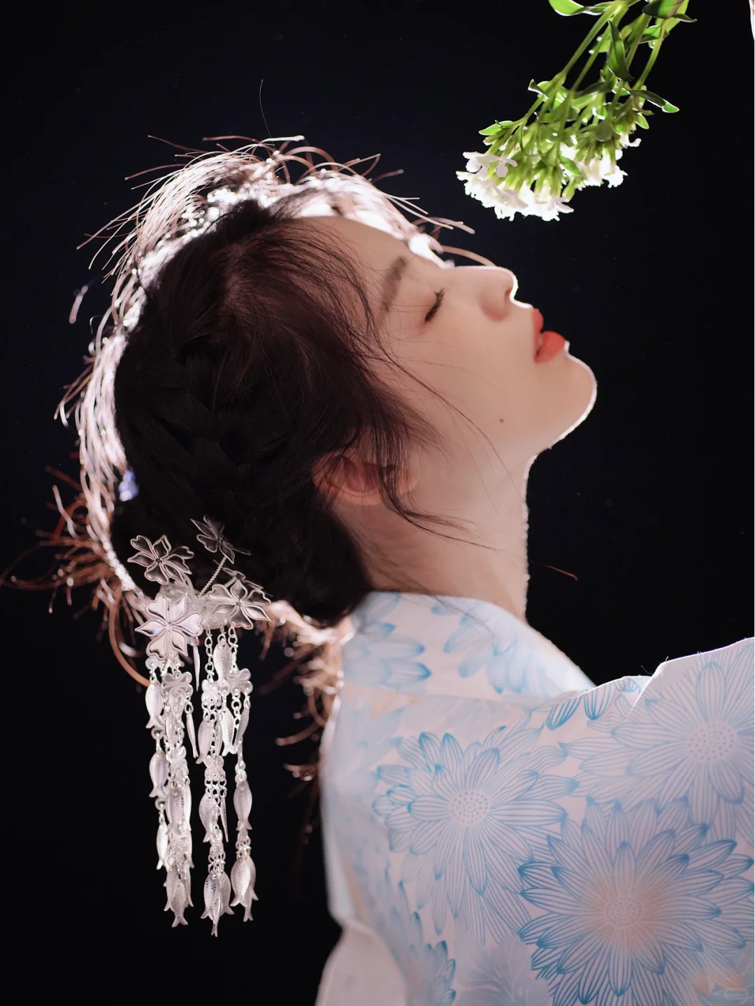 神明少女｜逆光写真拍照教程
