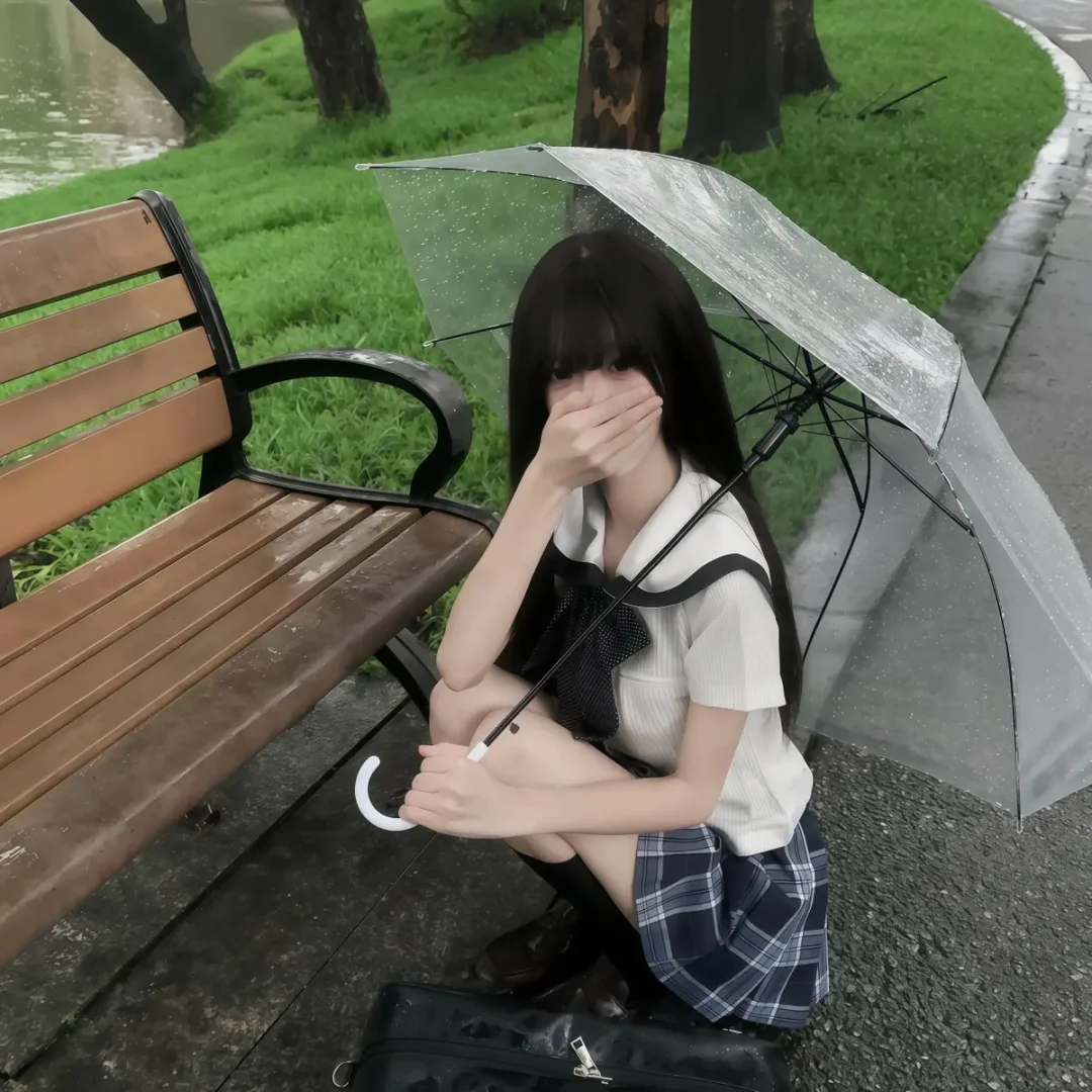 𝐒𝐡𝐚𝐫𝐞ｌ明媚清新女生头像