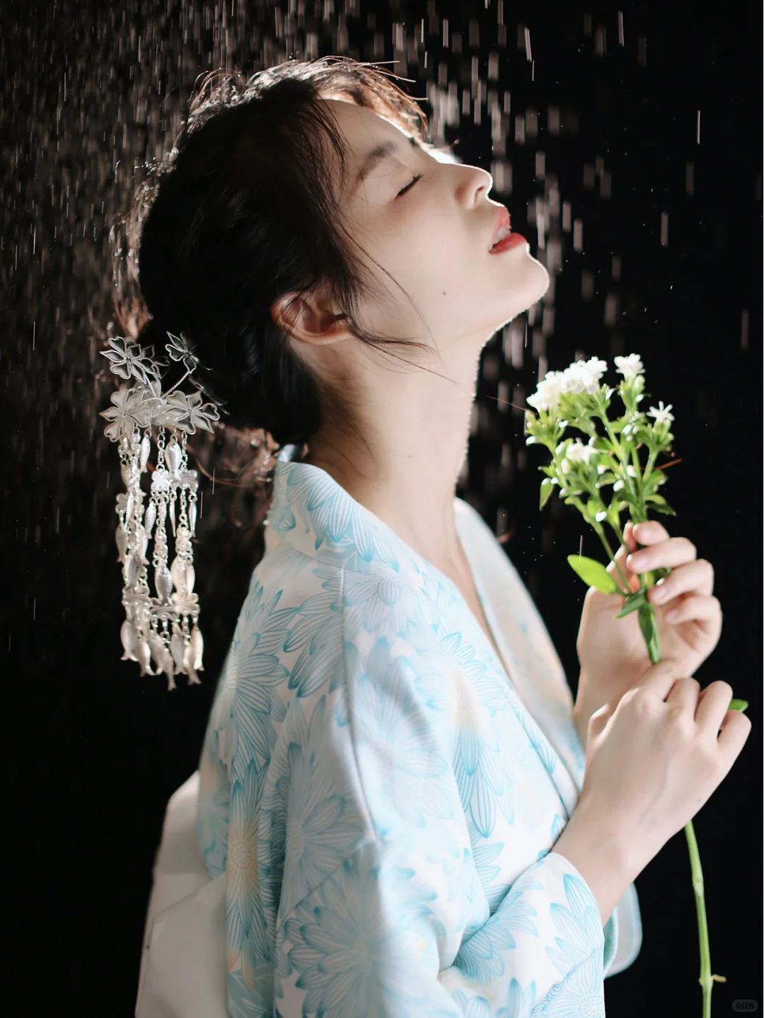 神明少女｜逆光写真拍照教程