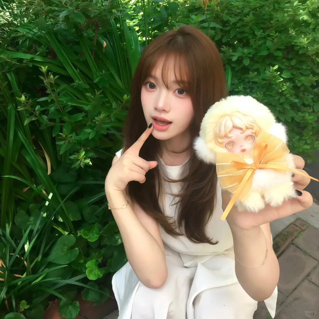 𝐒𝐡𝐚𝐫𝐞ｌ明媚清新女生头像