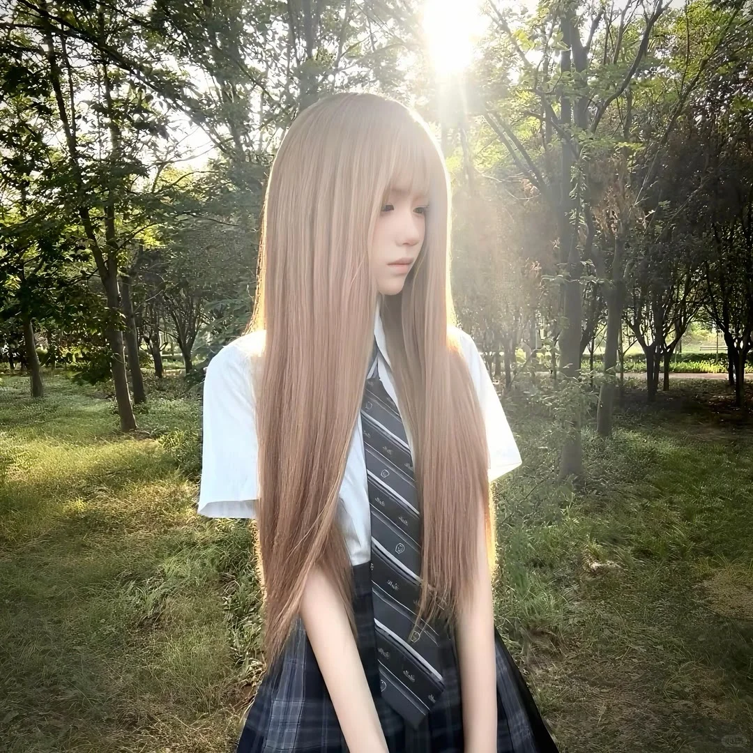𝑾𝒆𝑪𝒉𝒂𝒕｜夏日感女头