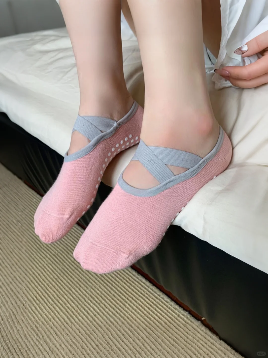 “夏日水蜜桃”普拉提女孩的运动神袜，美哭了