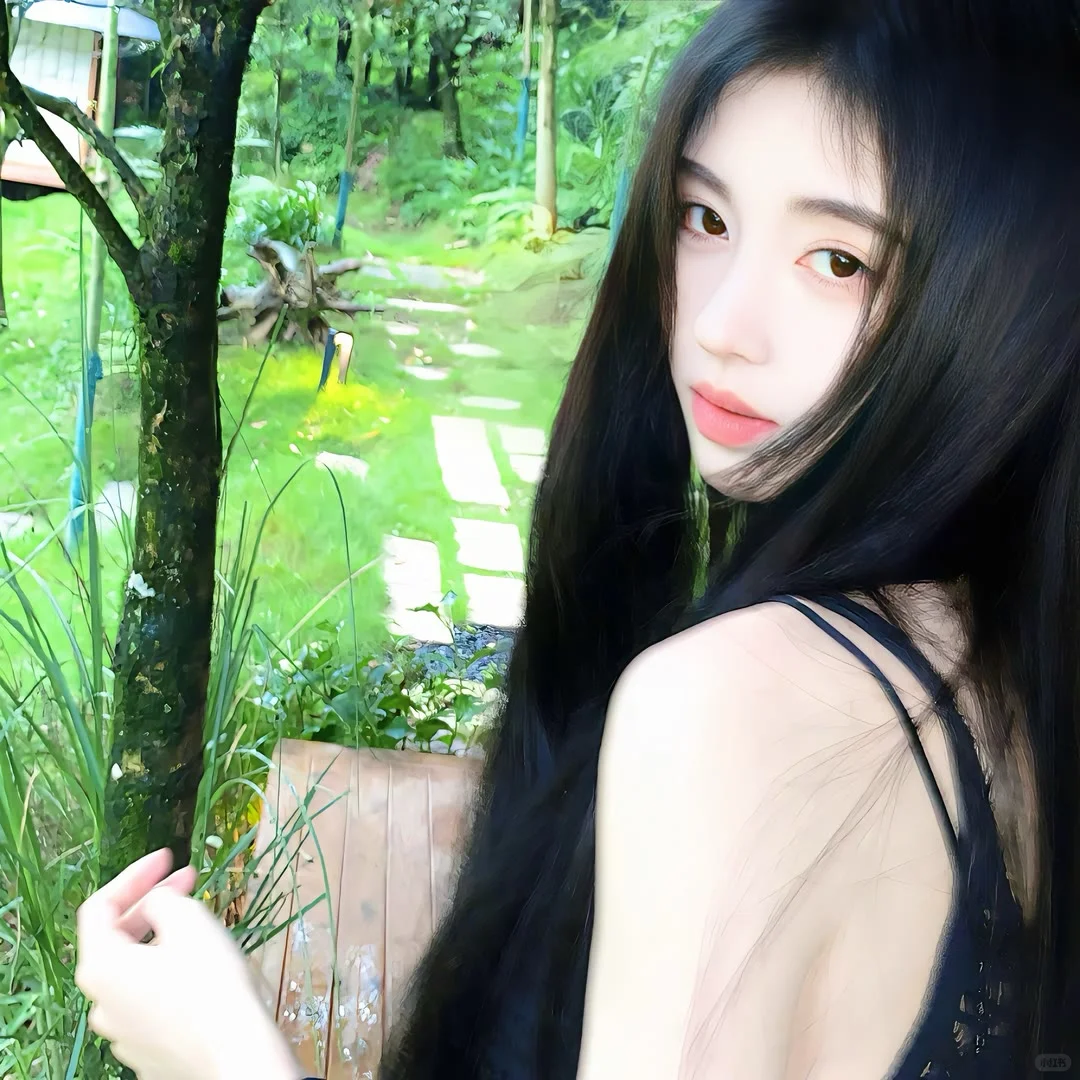 WeChat女头 | 我偏枯荣雨季不逢