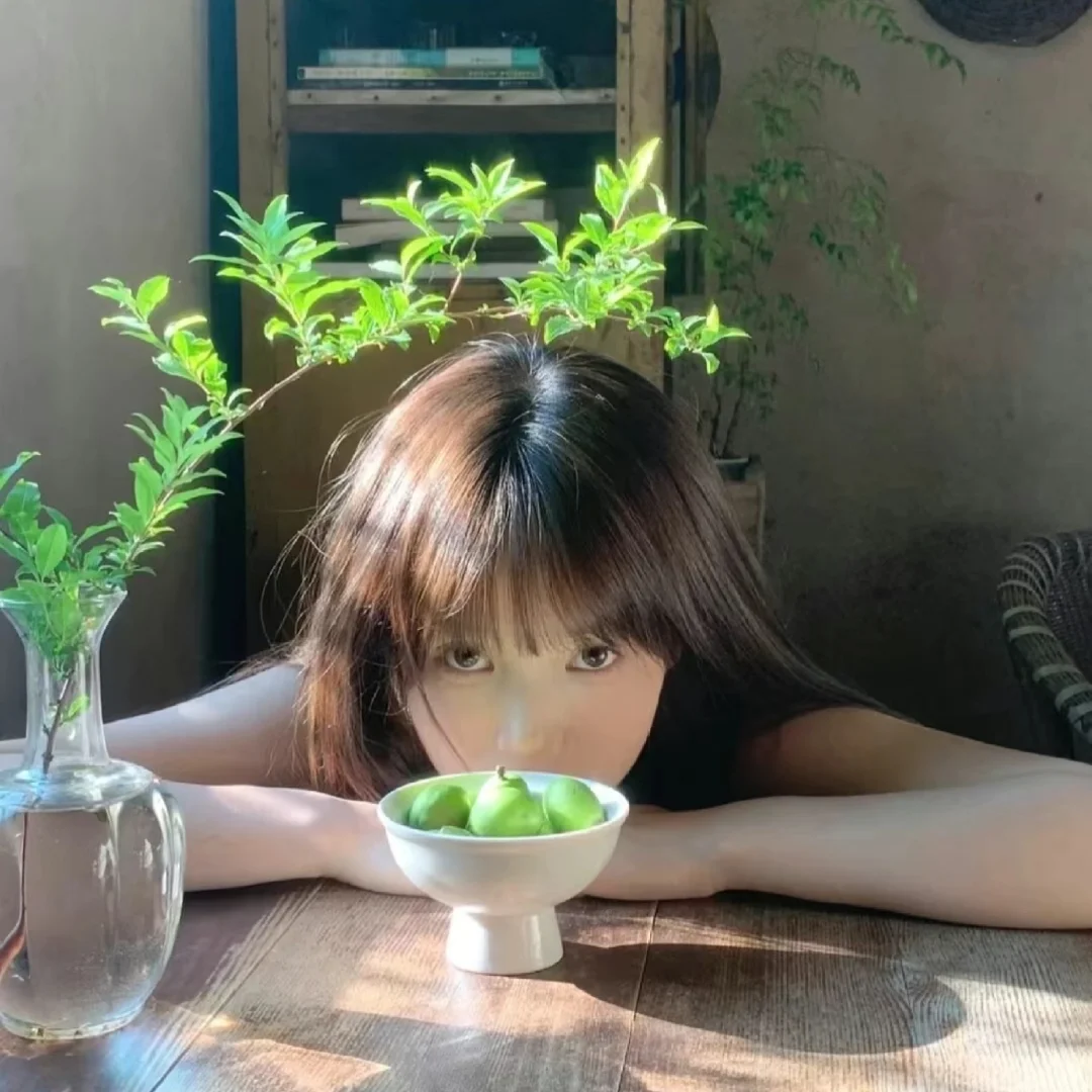 𝗪𝗲𝗖𝗵𝗮𝘁 春绿