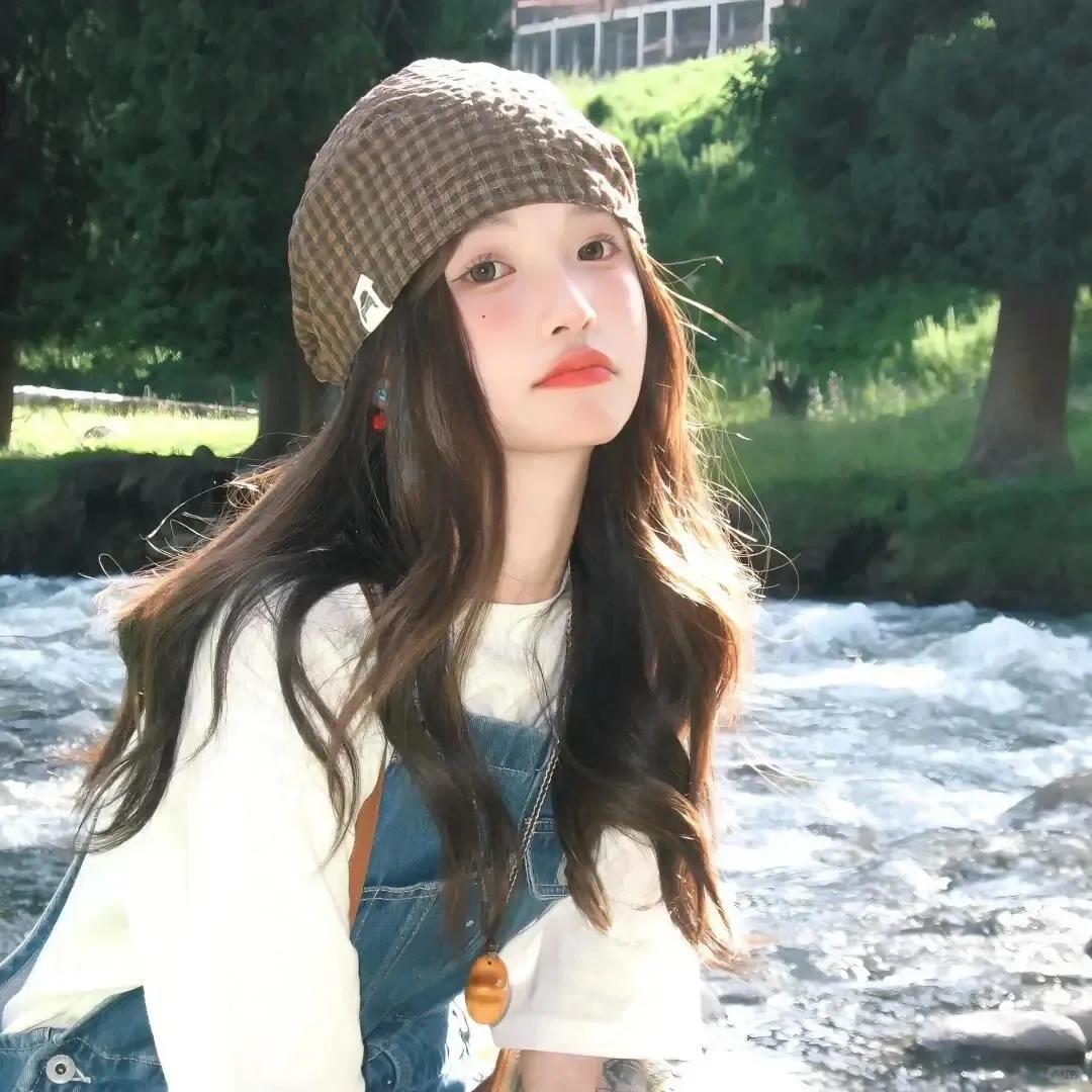 7.24 𝙒𝙚𝘾𝙝𝙖𝙩女生头像