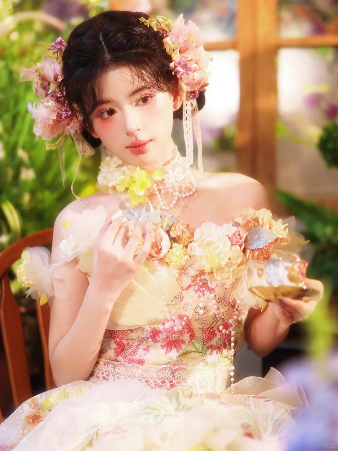 19岁女大攒钱在武汉第一次拍写真…没踩雷😭