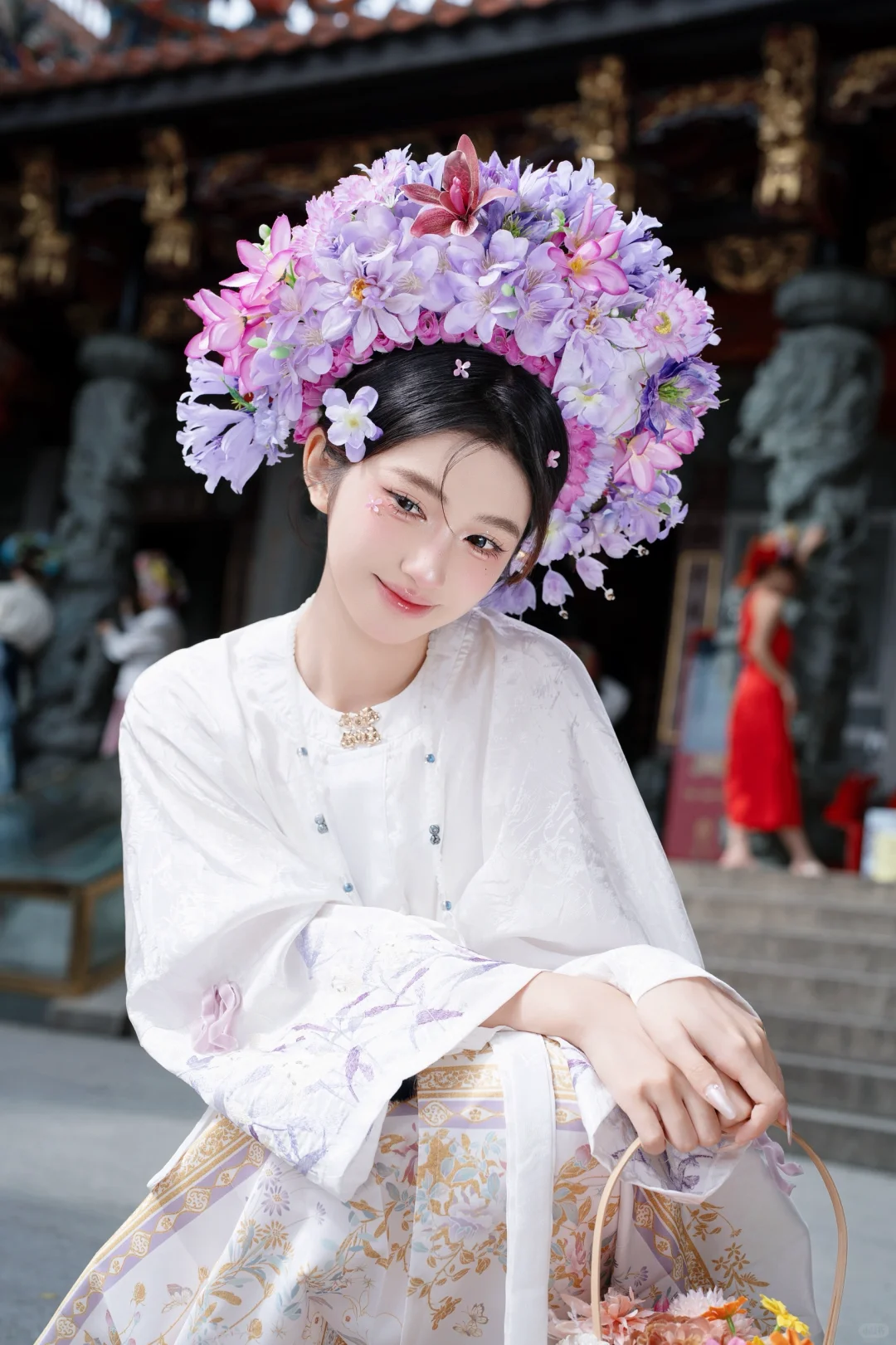 泉州簪花写真｜寺庙里的温柔仙子
