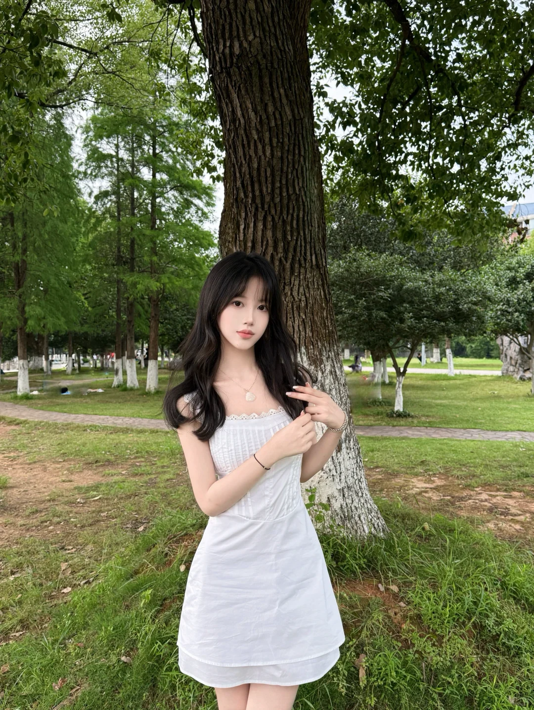 小白花连衣裙