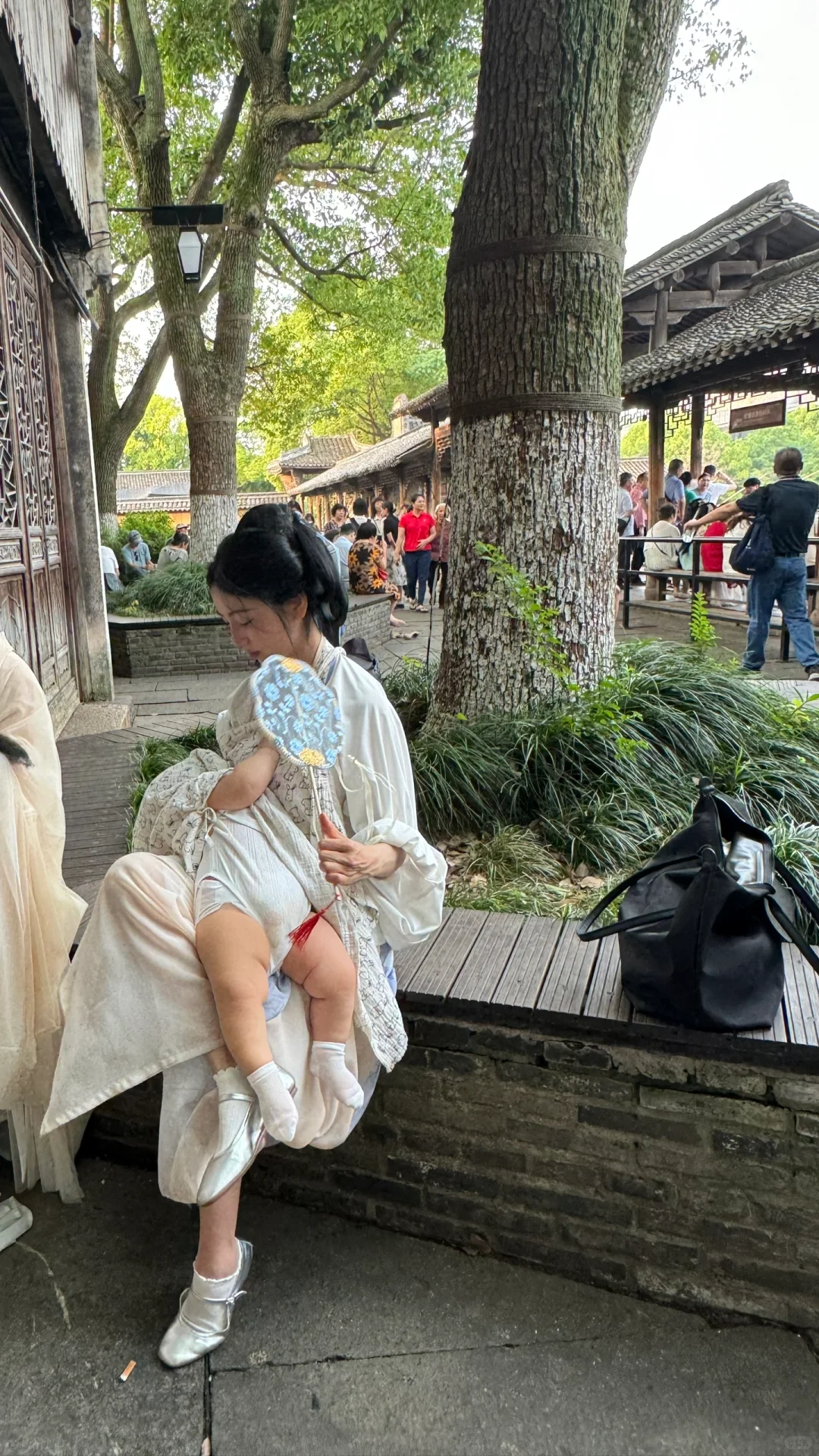18图装不下老娘在世界范围内哺乳。