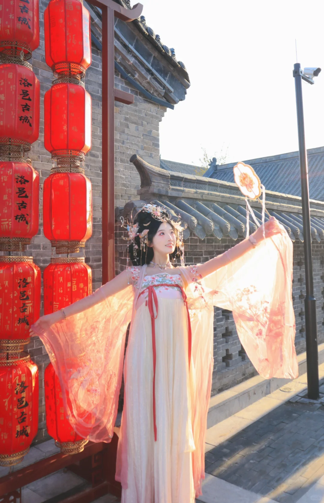 洛阳古装妆造已经卷到这种程度了