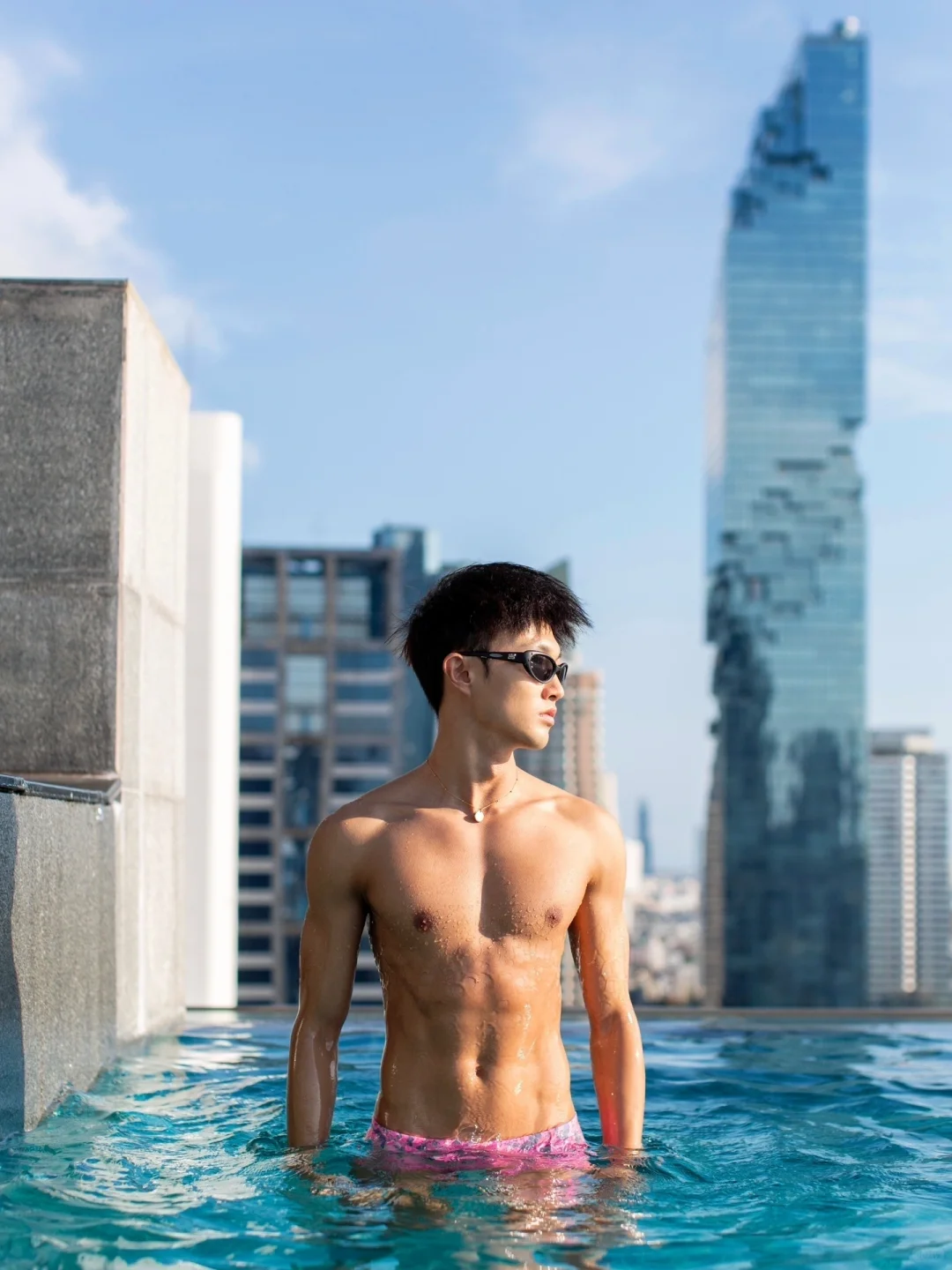 曼谷🇹🇭无边泳池 | 与泰兰德的初次见面🌇