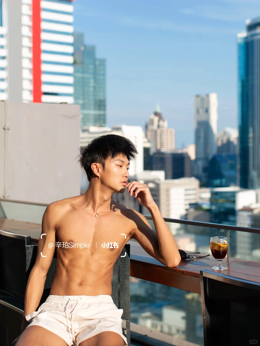曼谷🇹🇭无边泳池 | 与泰兰德的初次见面🌇