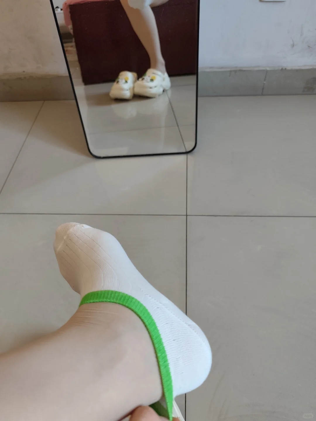 好喜欢我的袜子 哈哈哈 夏天穿也太美了