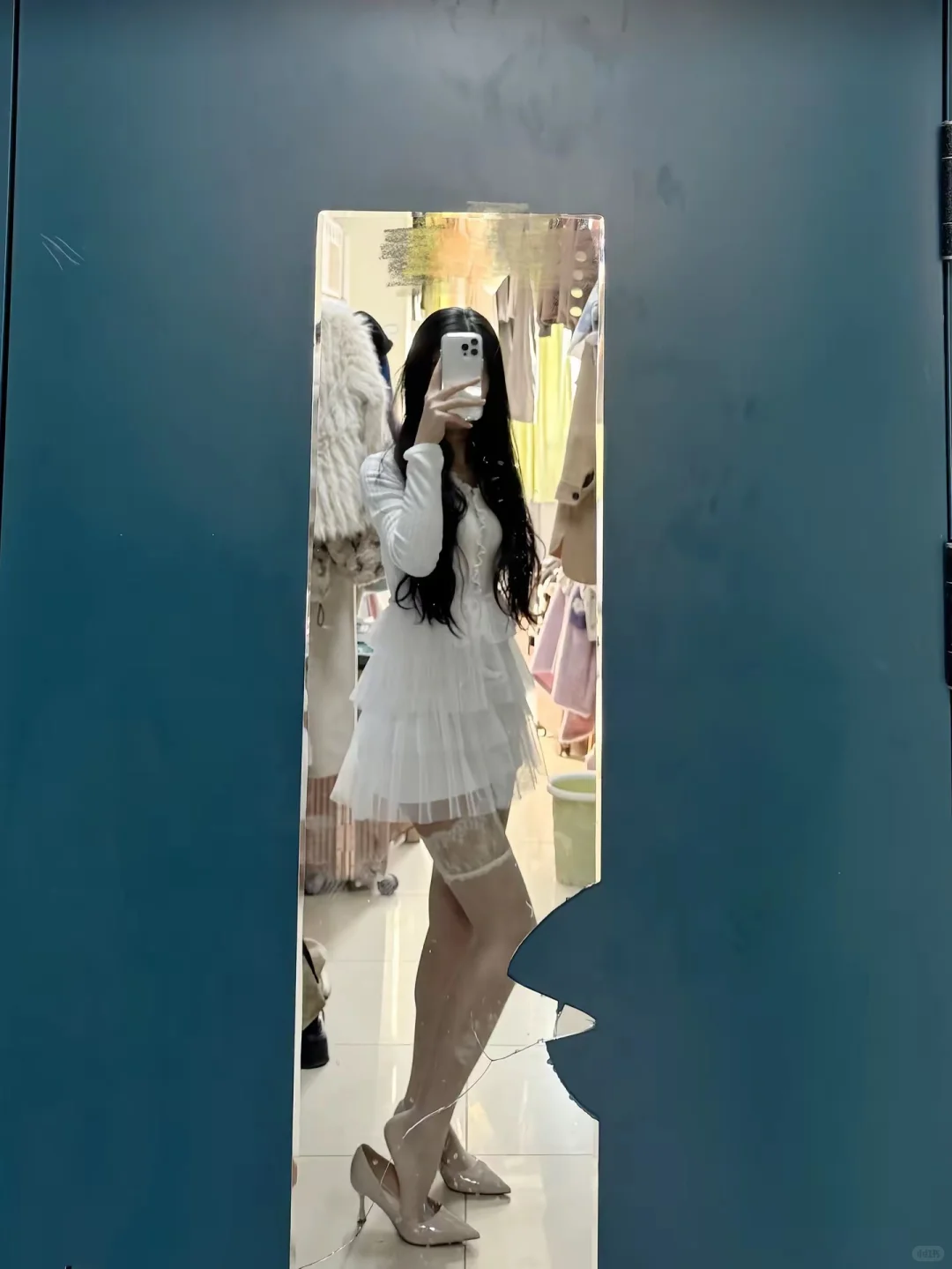 纯白好百搭！