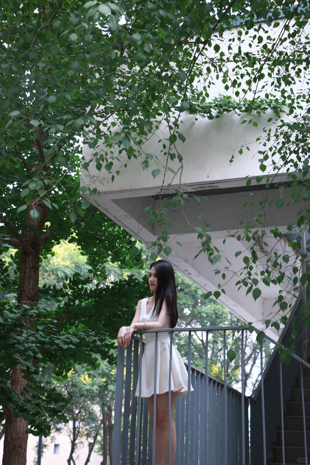 毕业女大驯服高跟鞋实录