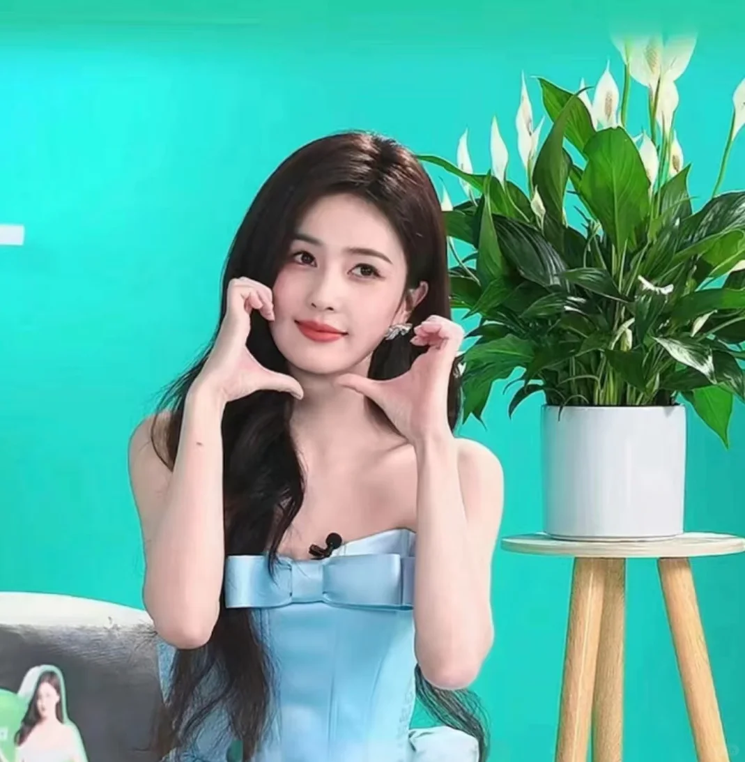 真的有被这个女孩美到！！！
