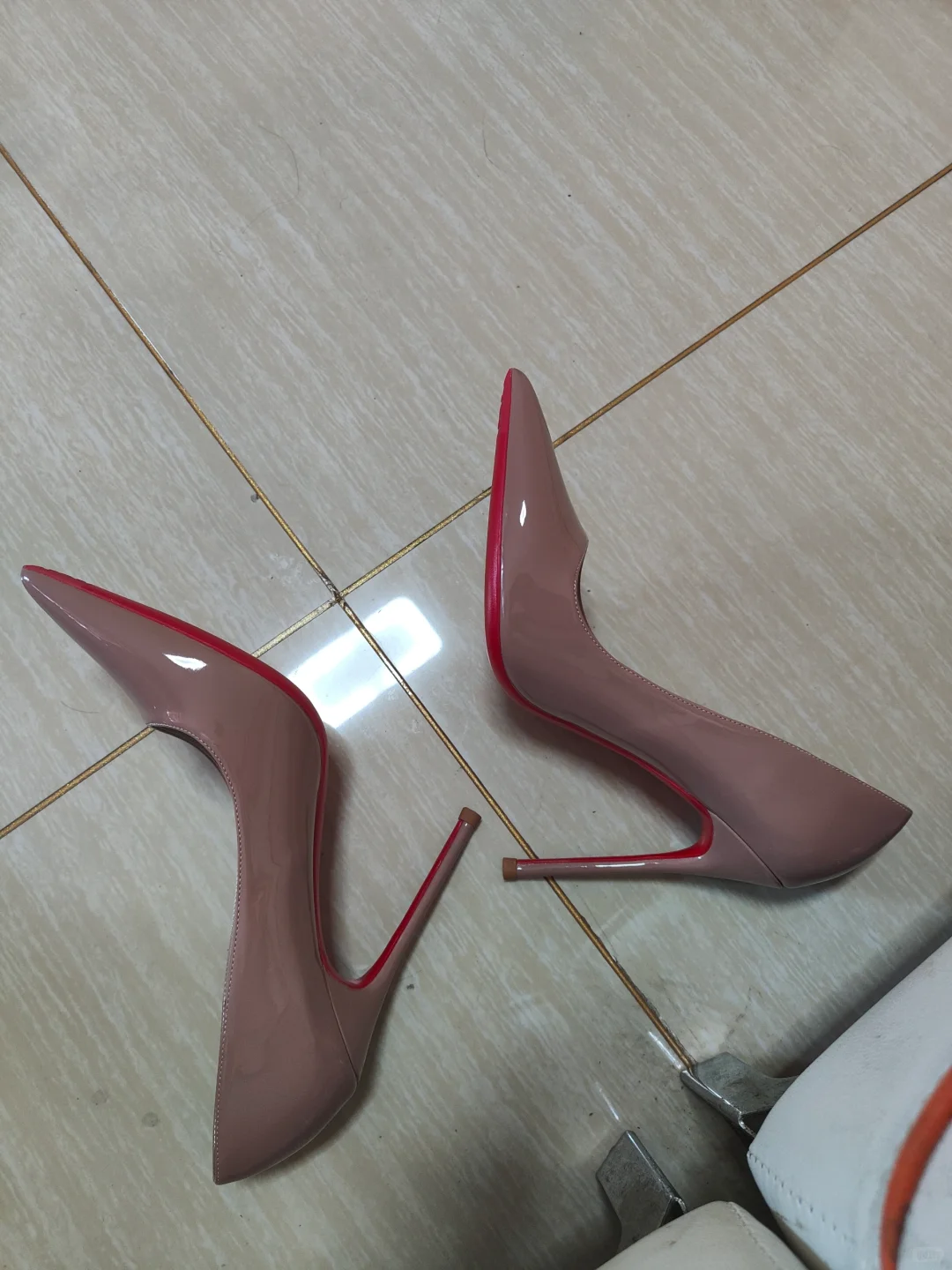 穿高跟鞋👠的季节、12厘米真心驾驭不了