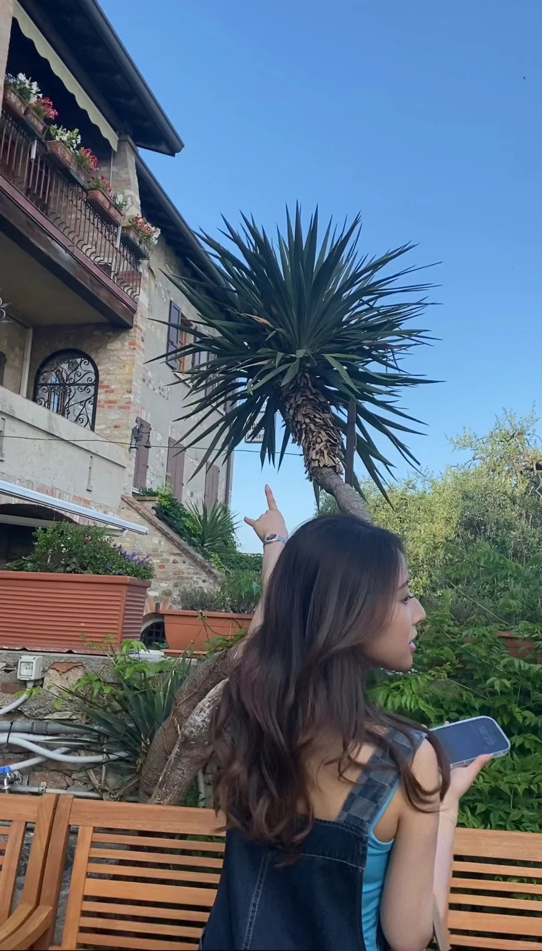 虽然我正脸一般，但侧脸还是不错滴