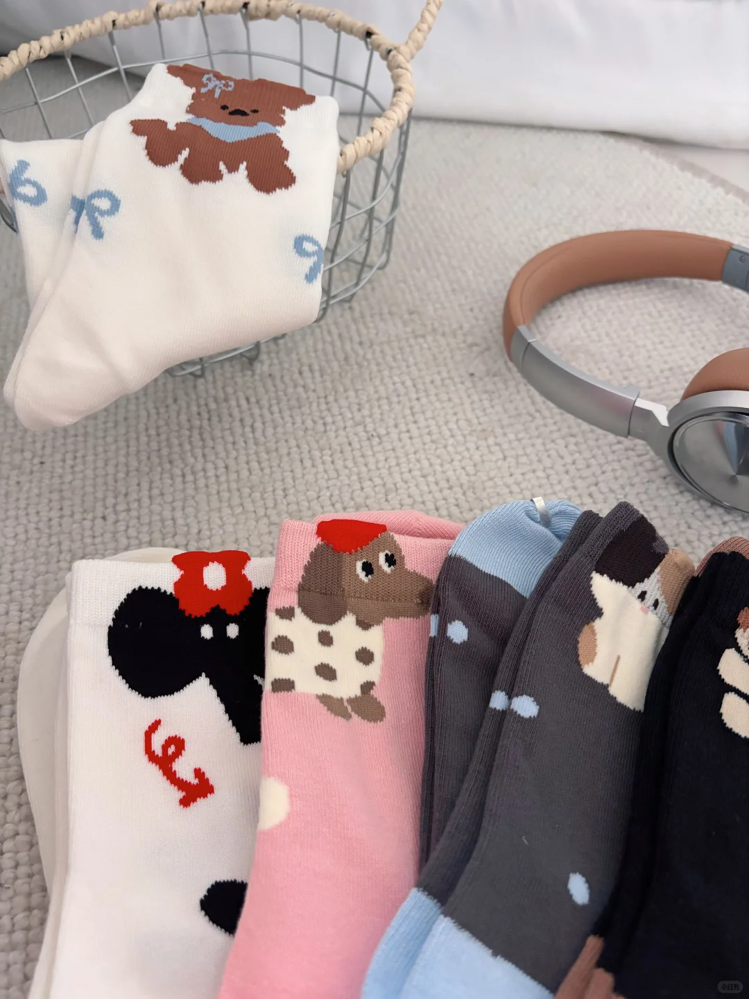 🧦被忽略的穿搭C位!这袜子把氛围感拉满!