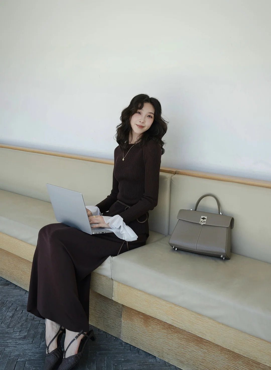 高阶职场OOTD/不费力的优雅感