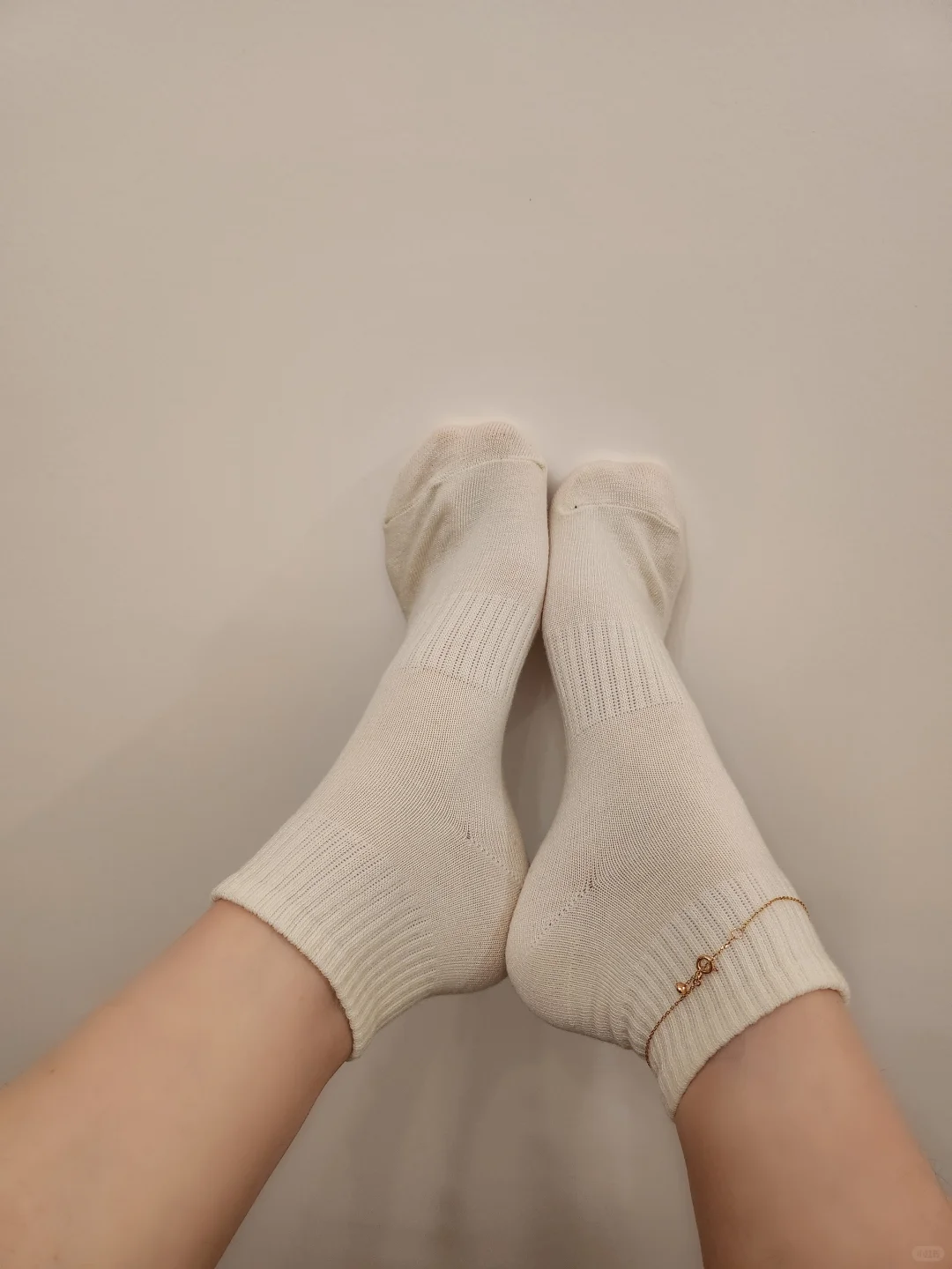 白色短袜子🧦准备好入夏了~