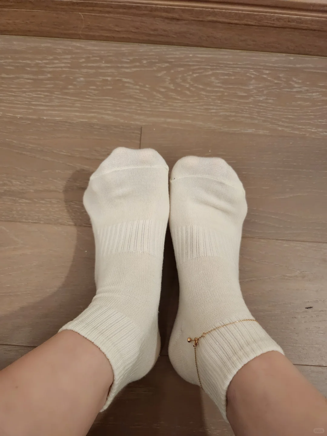 白色短袜子🧦准备好入夏了~