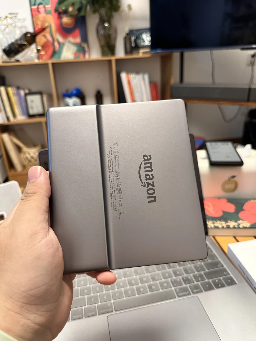 朋友送了我一台kindle没想到是Oasis 3