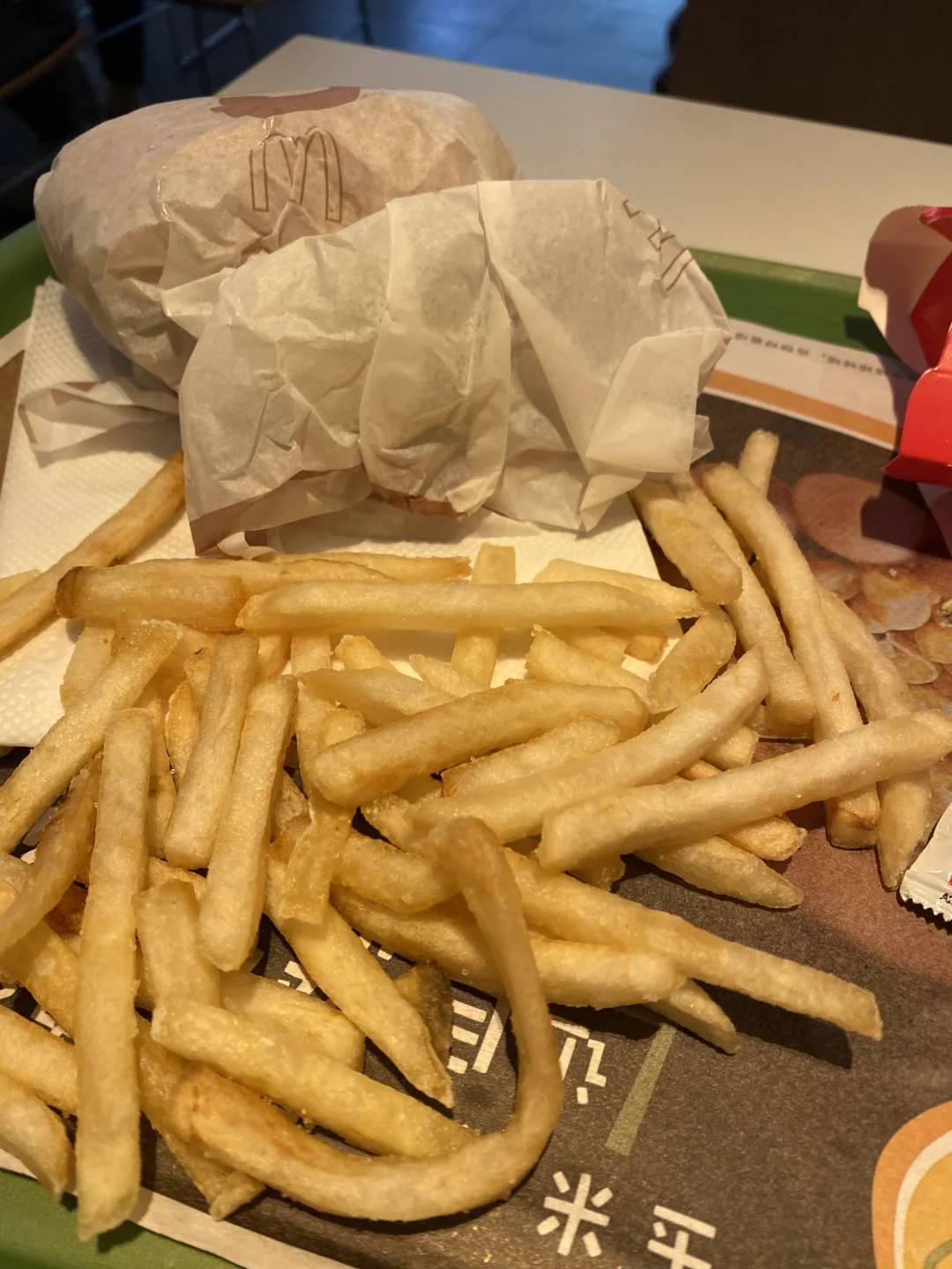 麦当劳太好拍啦🍟🍔