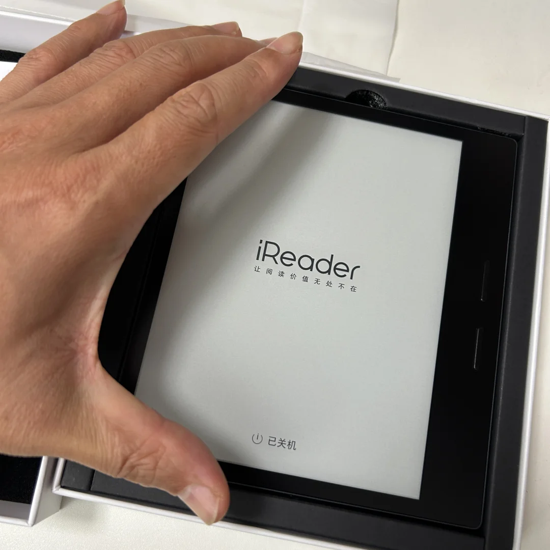 入了第一个阅读器iReader Ocean 2