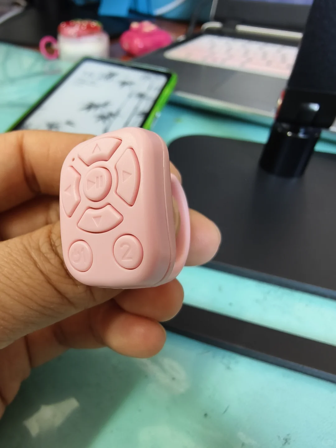 这电纸书的配件是真香