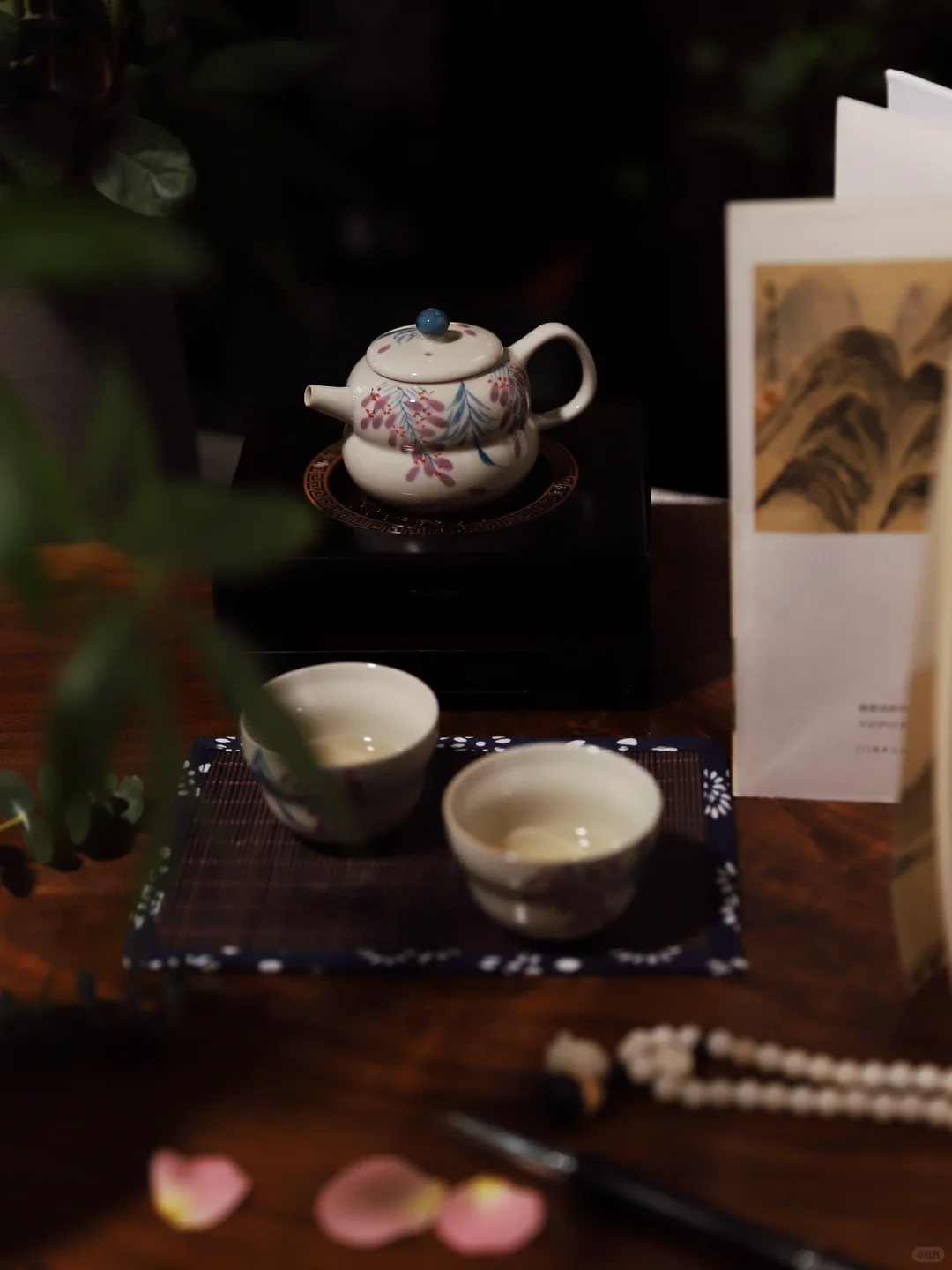 读书｜喝茶｜独处我更自由了🍃