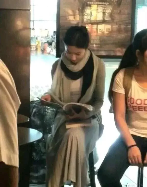 刘亦菲究竟读了多少书？真的太有气质了！