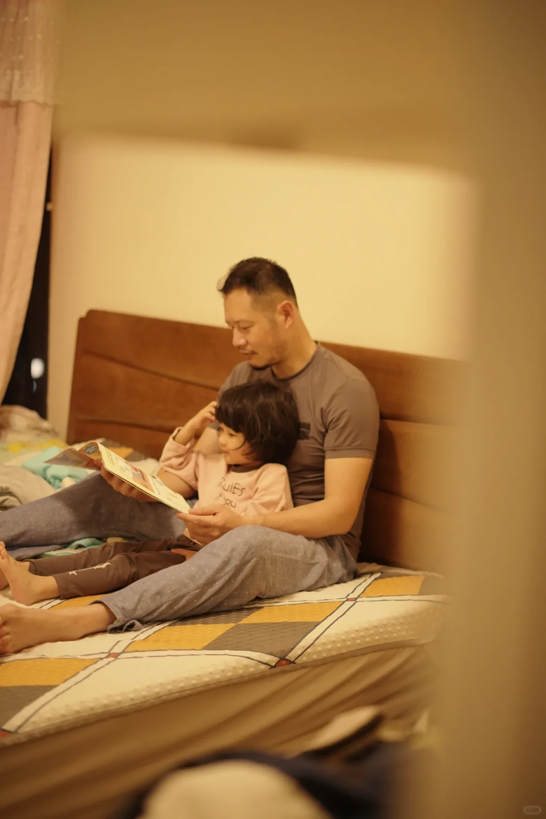 睡前亲子阅读！你一定要坚持去做的陪娃时刻