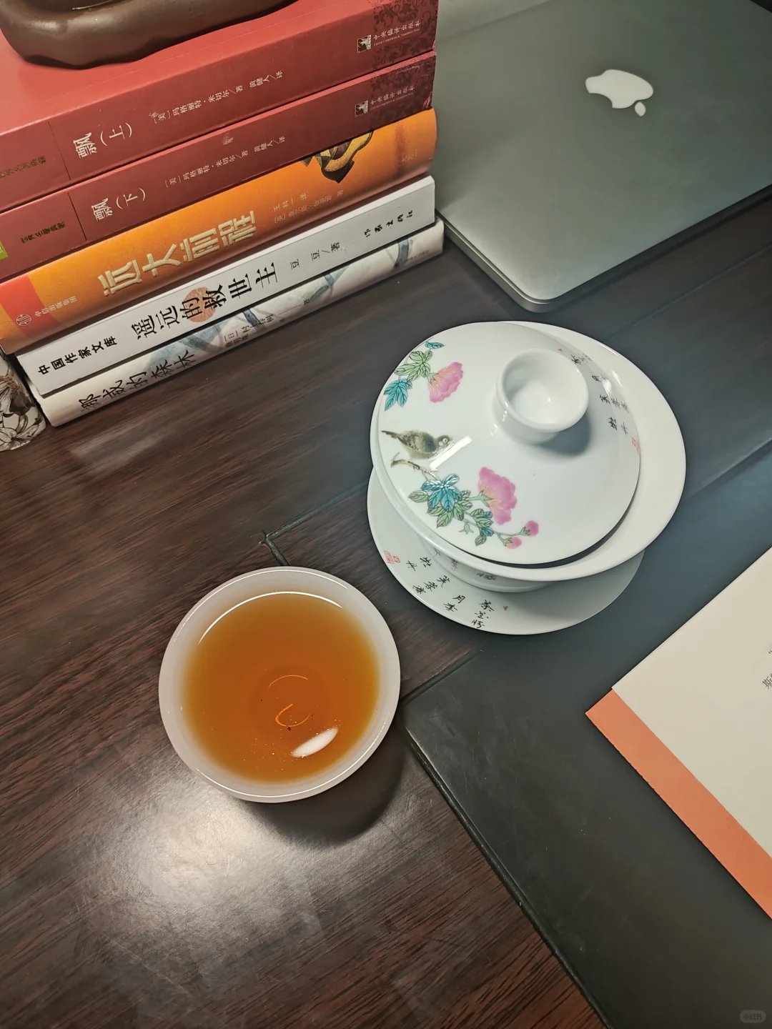 读书 喝茶 独处｜过着安安静静的日子