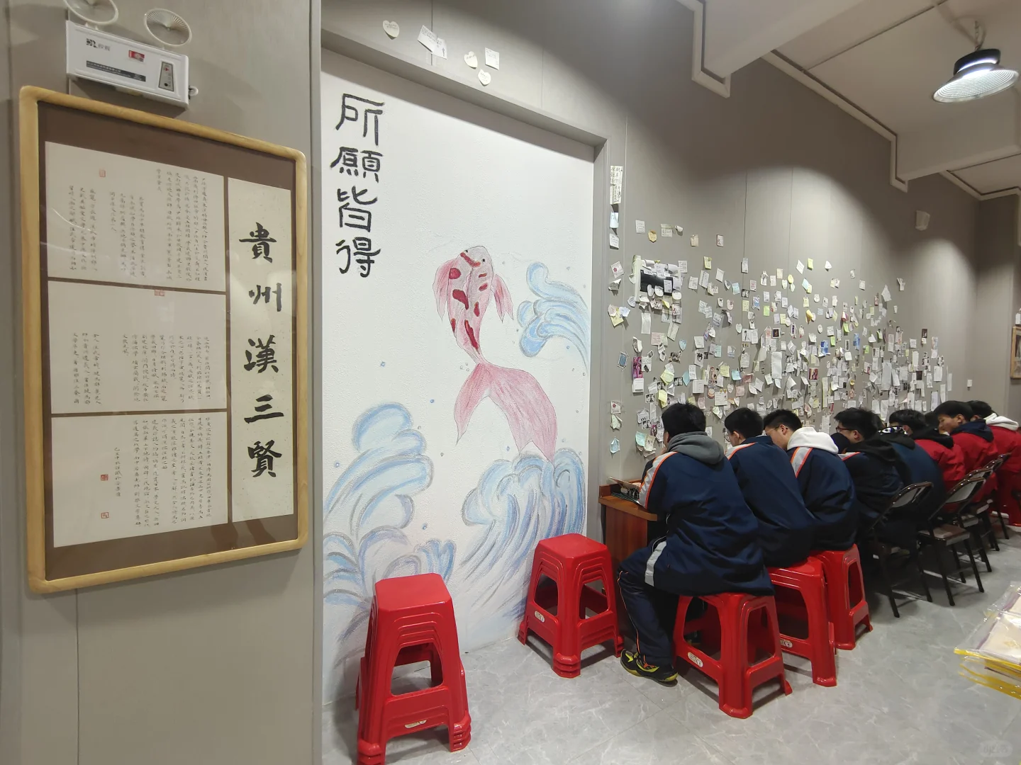 阅读课，学生沉浸式享受，每周一节。