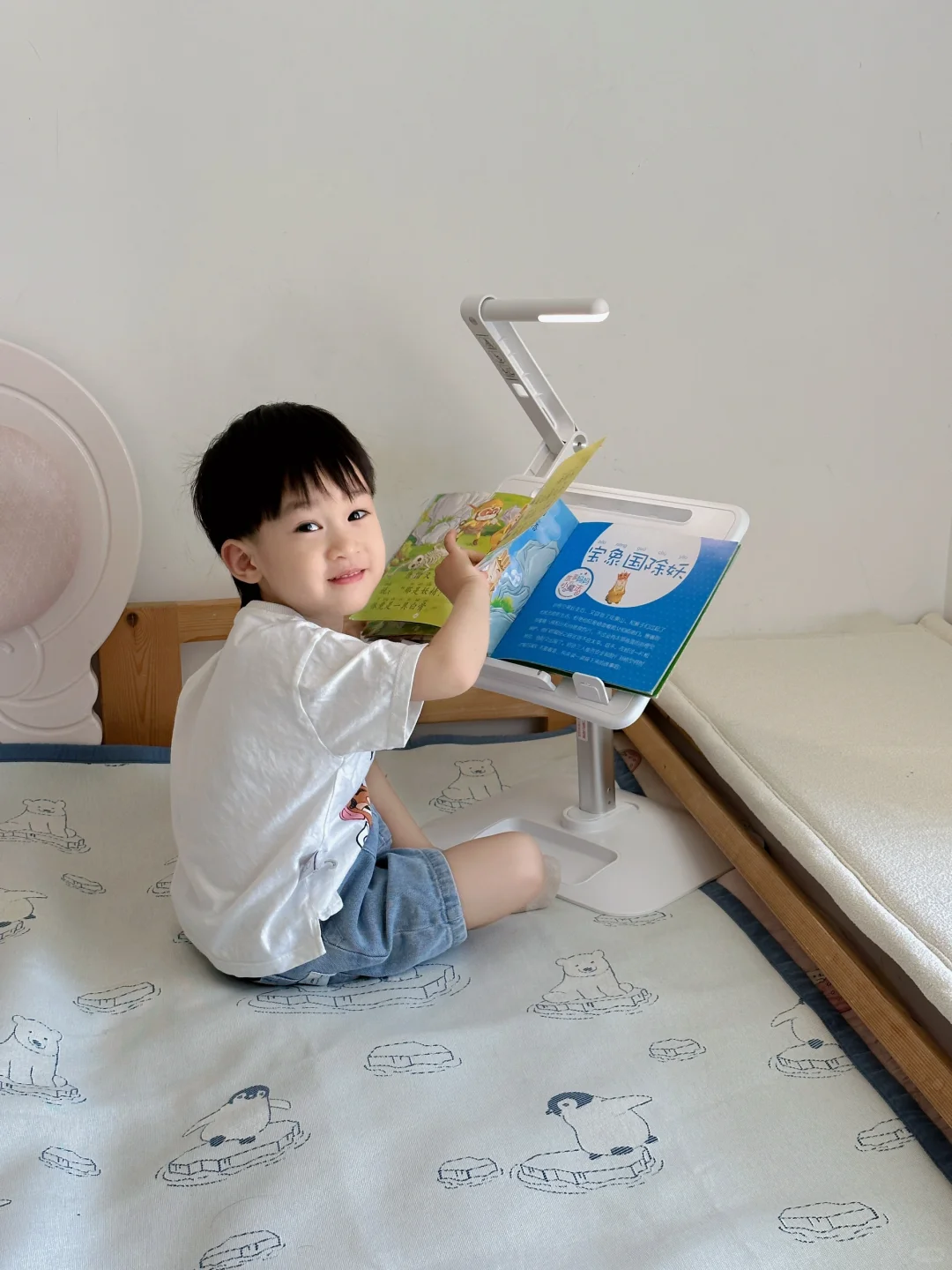 📚 宝宝看绘本，用这个就不弯腰驼背 📚