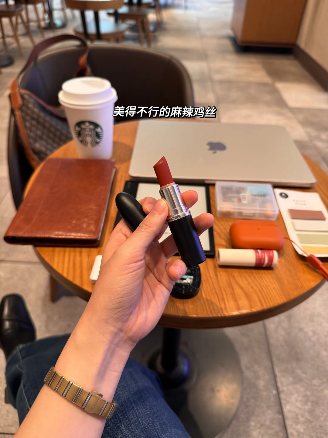 今日剧本：阅读是什么令人羞耻的爱好吗