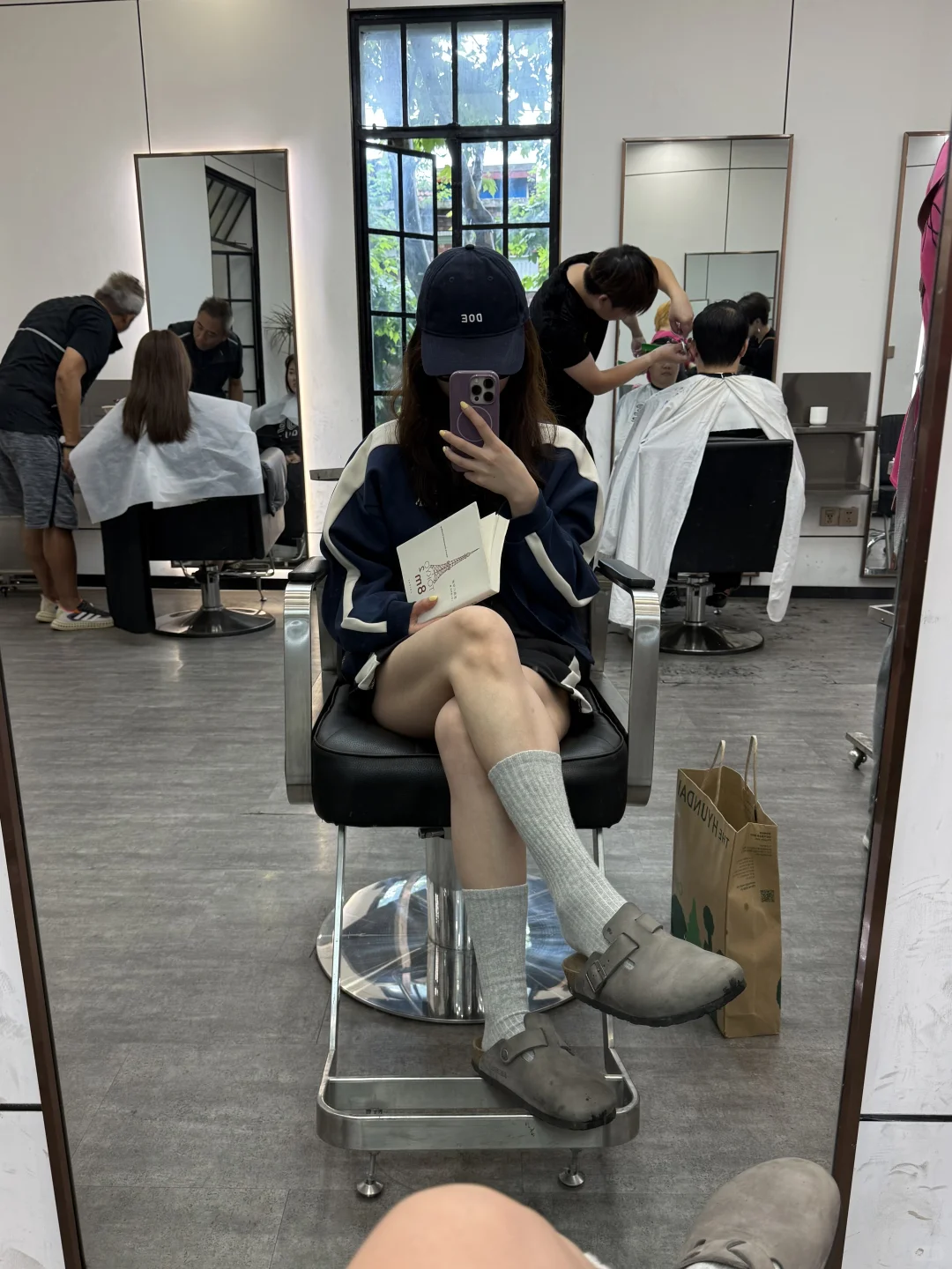 看书永远是打发时间最好的方式