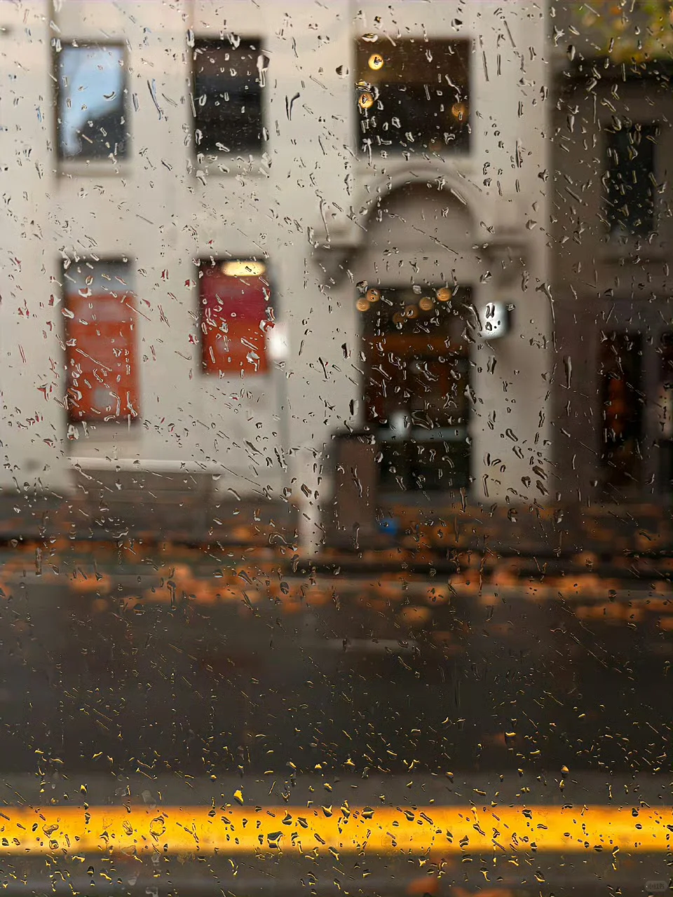 雨天｜享受睡饱、发呆、阅读的慢人生活