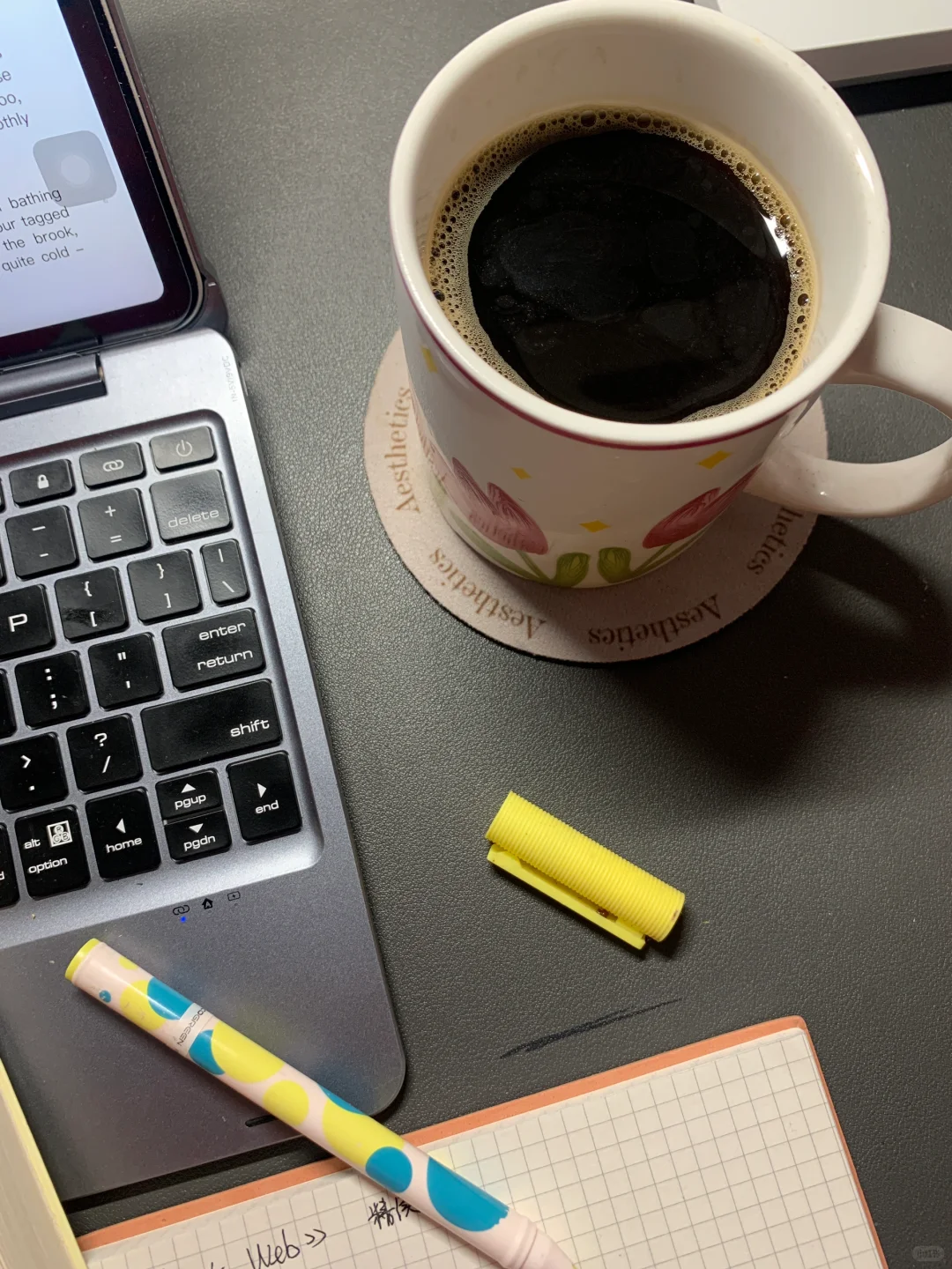 📗☕️早起是为了享受阅读和咖啡带来的