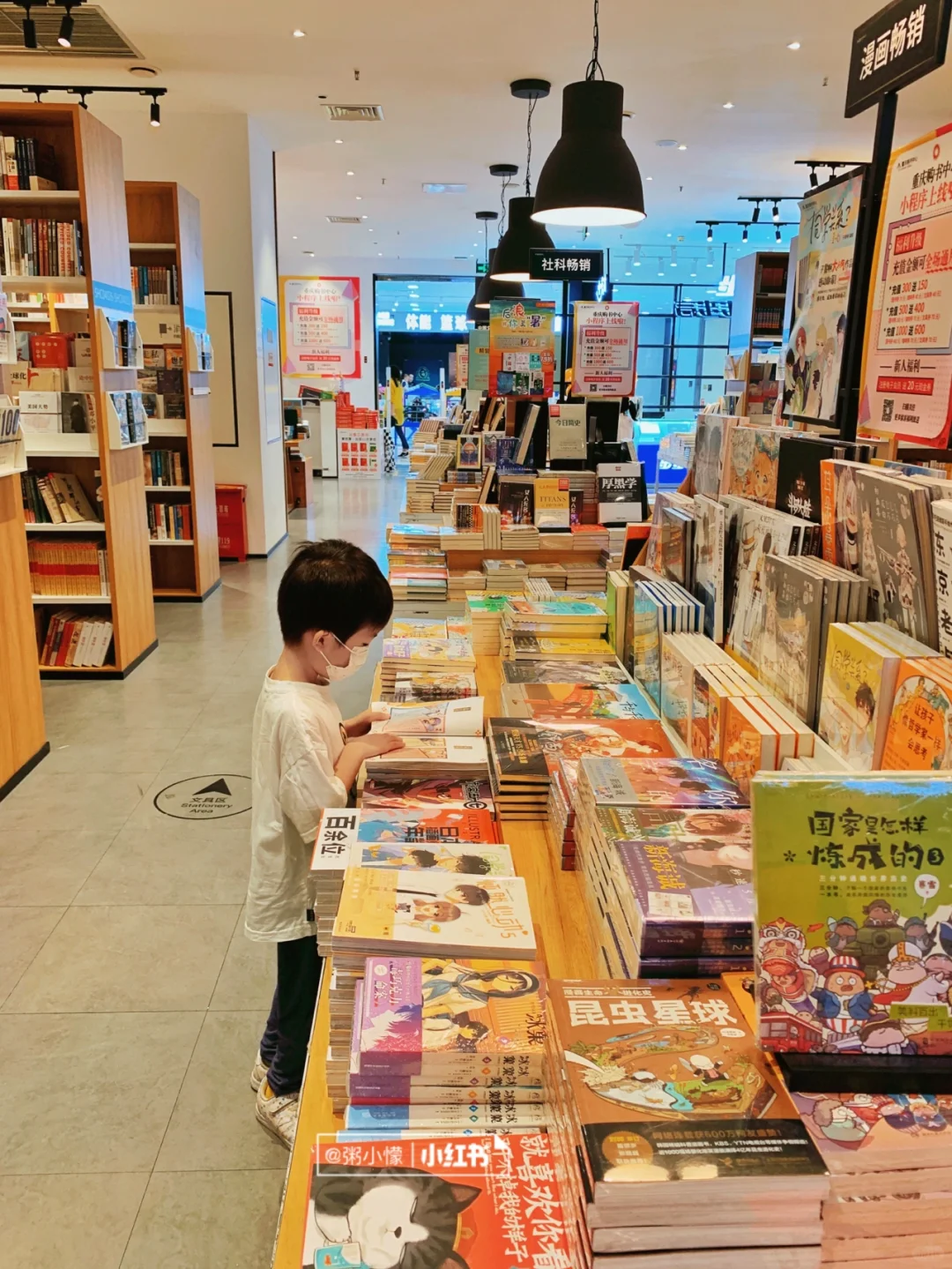📚家里书再多👉🏻我们还是坚持去图书馆🔍