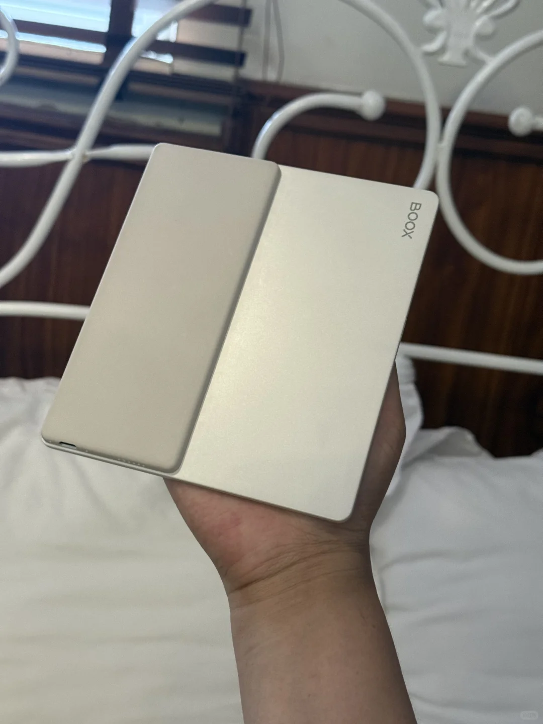 第一台墨水屏阅读器，真好看